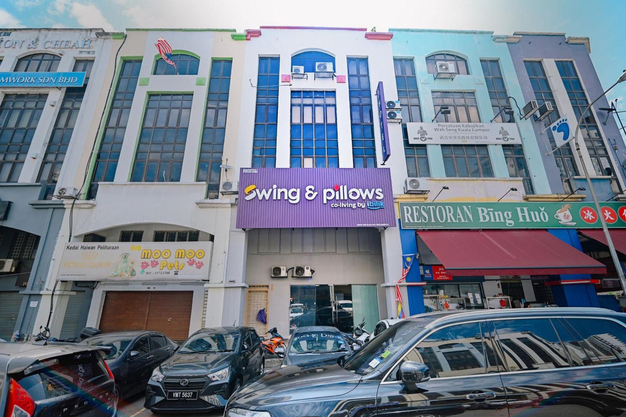 Swing & Pillows - Kl Kuchai Lama Куала-Лумпур Екстер'єр фото